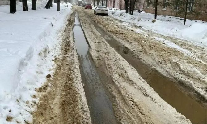 Главе администрации Щекинского района внесли представление за заснеженные дороги