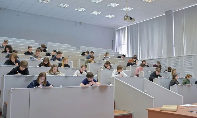 Более 2500 туляков приняли участие во Всероссийской олимпиады школьников