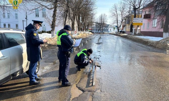 За ямы на дорогах в Богородицке главе администрации внесли представление