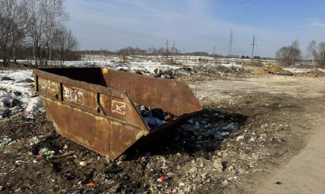 После вмешательства прокуратуры в Суворовском районе убрали свалку возле кладбища 