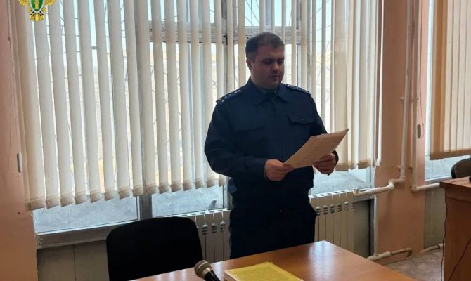 Три человека незаконно вывезли древесину из России на 62 млн рублей