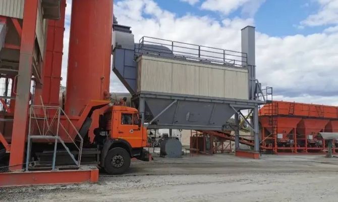 В Тульской области запустили в работу асфальтобетонные заводы