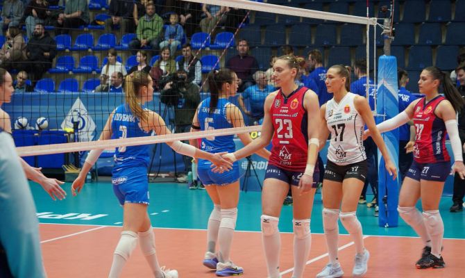 Волейбольная "Тулица" начала плей-офф Суперлиги с разгромной победы