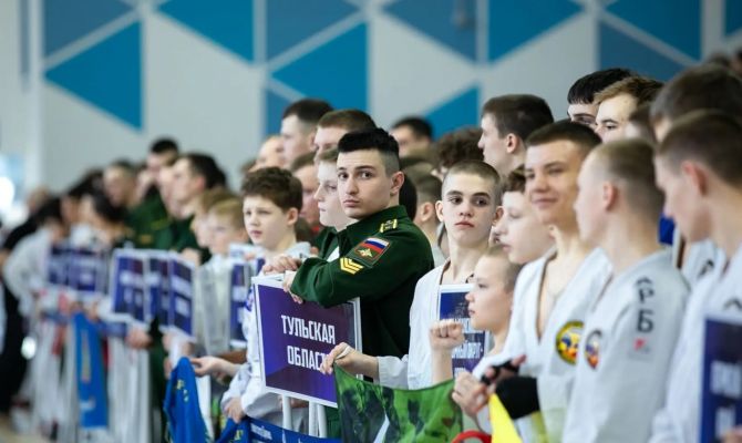 Спортсмен из Тулы завоевал серебро на первенстве России по армейскому рукопашному бою