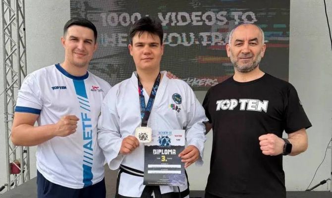 Туляк стал бронзовым призером чемпионата Европы по тхэквондо