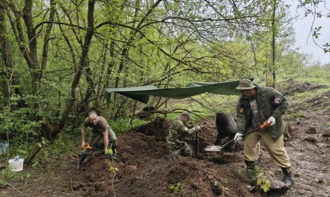 Тульские поисковики нашли останки семи бойцов Красной Армии