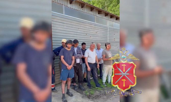 На сельхозугодиях под Тулой работали нелегалы