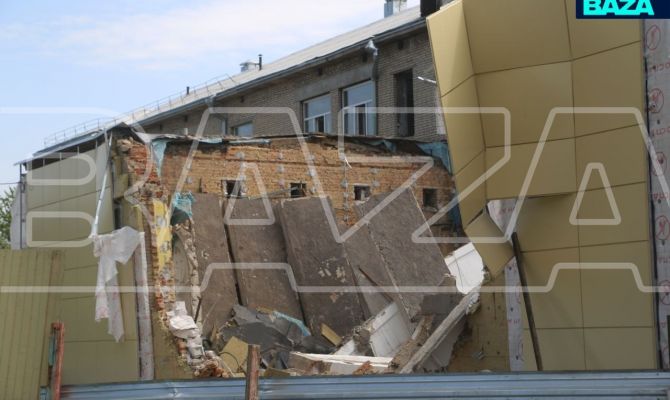 В Тульской области проводят проверку после обрушения стен спортзала