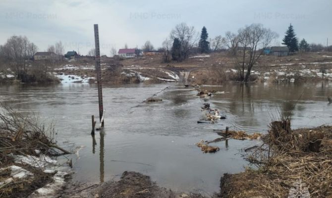 В Тульской области из-за паводка затопило еще один мост