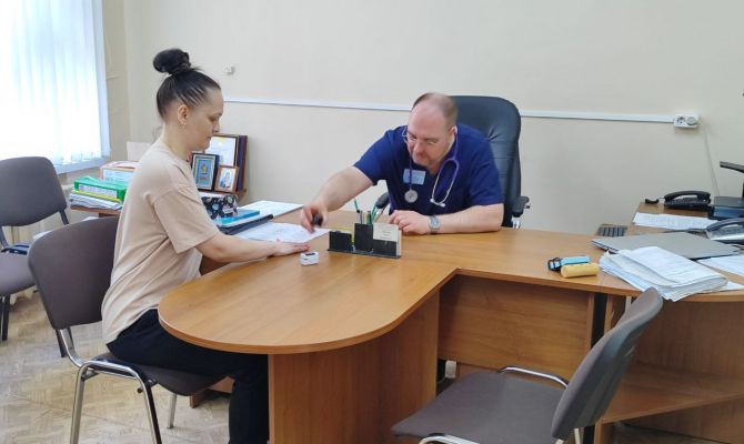 Врачи назвали самые популярные и бесполезные народные средства от аллергии