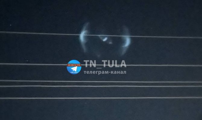 Жителей Тульской области напугало странное свечение в небе