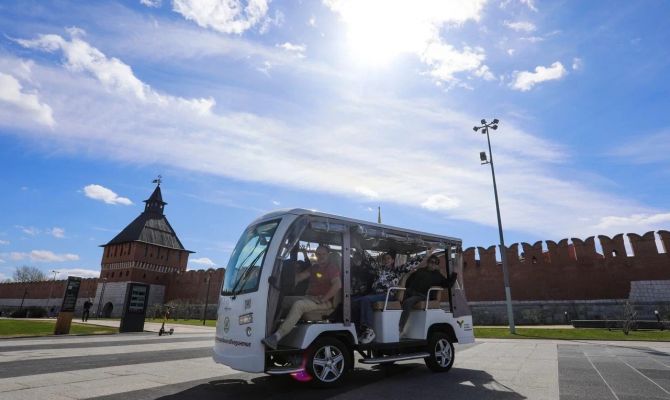 В Туле приглашают на экскурсии по городу на электромобиле