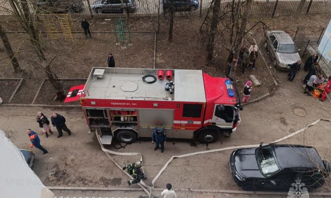 Из загоревшегося дома на улице Вересаева в Туле эвакуировали 22 человека