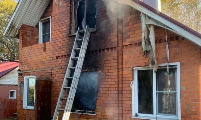 При пожаре в Туле погибла 49-летняя женщина