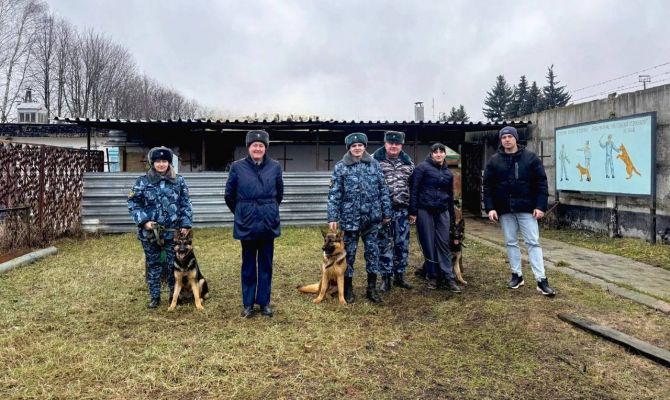Рязанские кинологи УФСИН взяли на службу щенков из Тулы