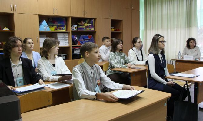 Хиджабы и никабы запретят носить в тульских школах с марта