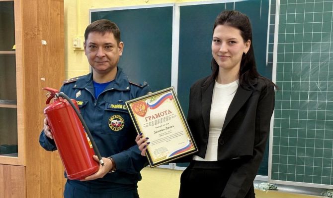 Кошка помогла школьнице из Ефремова потушить пожар и спасти бабушку