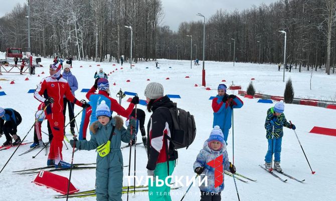 В Туле стартовала самая массовая лыжная гонка страны - "Лыжня России"