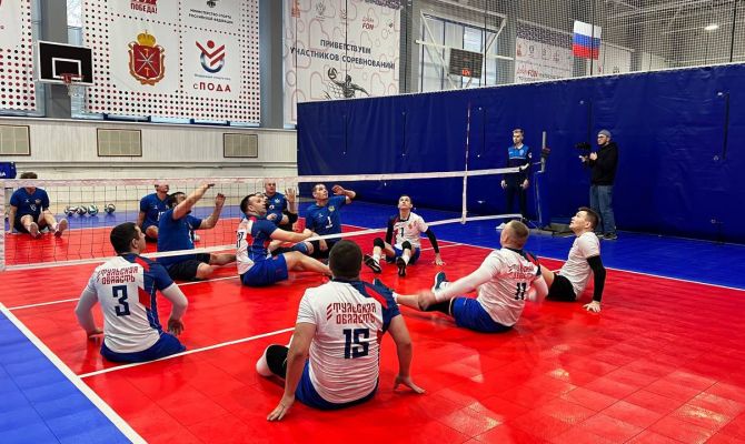 Ветераны СВО в Алексине выбирают лучших по волейболу сидя