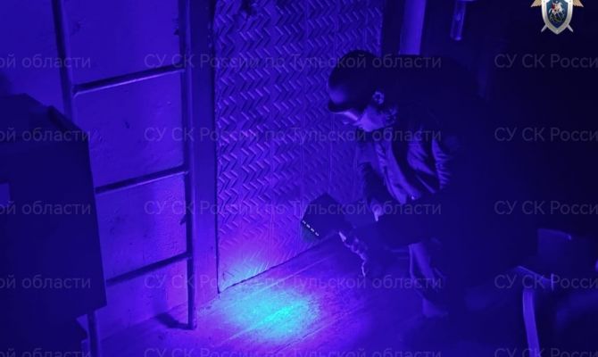 В Киреевске пьяная женщина убила сожителя ударом ножа в ногу