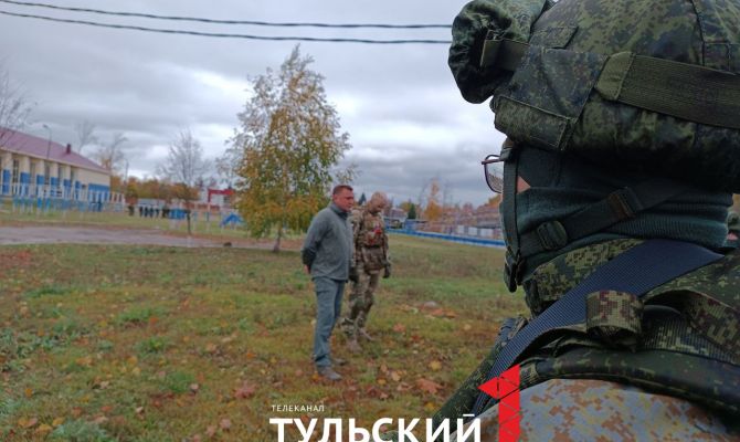 Алексей Дюмин проверил экипировку и питание мобилизованных туляков