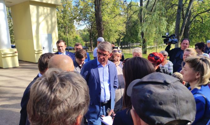 Врио Губернатора Дмитрий Миляев пообщался с жителями Липок