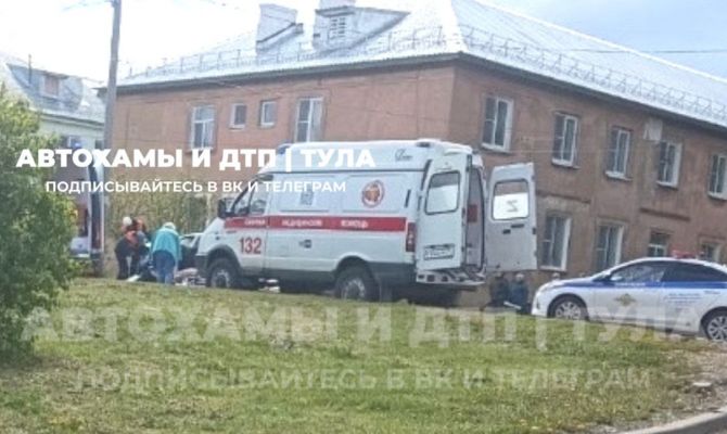 В г. Щекино двое подростков на квадроцикле устроили ДТП