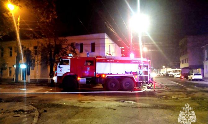 В центре Тулы сгорел частный дом