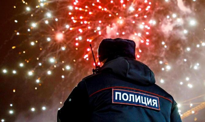Безопасность туляков в новогоднюю ночь обеспечат полицейские