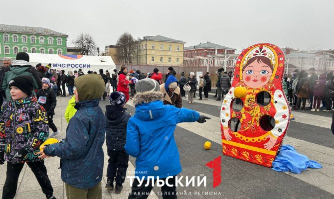 В заснеженной Туле прошел спортивный марафон "Мы вместе Крым"