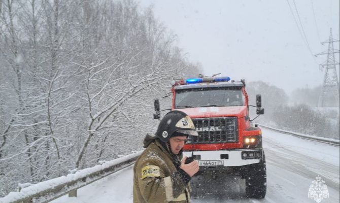 Восемь ДТП произошло в Тульской области за сутки из-за снегопада