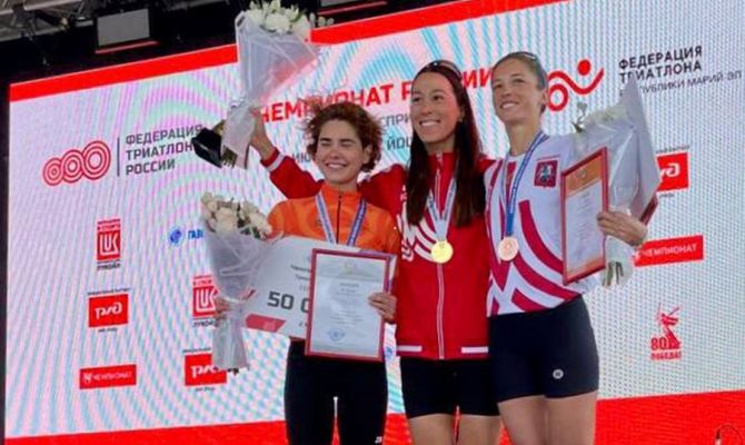 Тулячка завоевала "серебро" на чемпионате России по триатлону