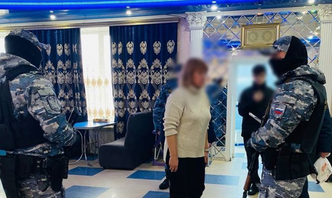 В Веневском районе закрыли кафе, в котором работали нелегальные мигранты