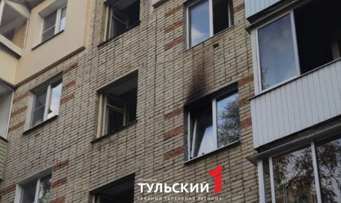 На улице Рязанской в Туле загорелся жилой дом