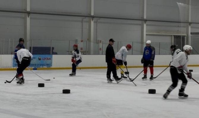 В Тульской области дети участников СВО смогут заниматься хоккеем бесплатно