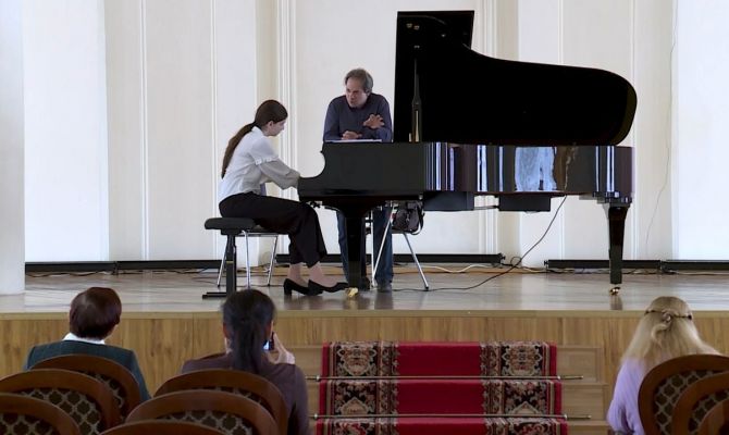 Учителя тульских музыкальных школ могут получить премии