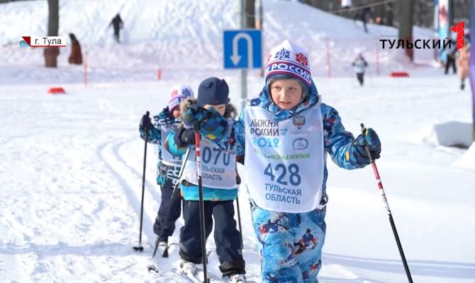Снег, азарт и горячий чай: как прошла "Лыжня России 2022" в Тульской области