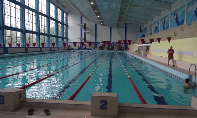 Тренер рассказал, с какого возраста можно отдавать ребенка в секцию плавания