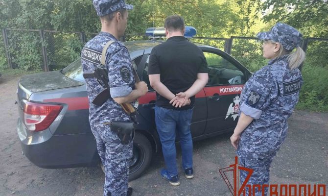 В Туле задержали мужчину, находящегося в розыске