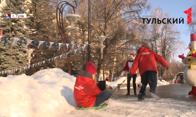 Ледянка и куртки: так выглядят керлингисты по-тульски