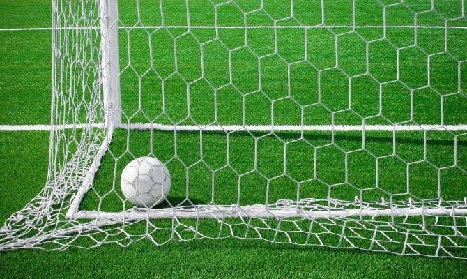 Чалов оформил дубль в ворота «Арсенала»: 3 — 0