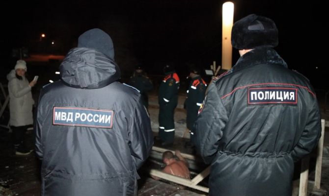 Более 500 тульских полицейских следили за порядком во время крещенских купаний
