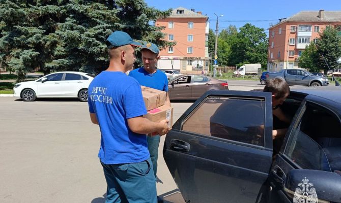 Спасатели из Узловой отправили гуманитарную помощь в зону СВО