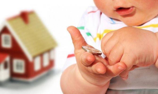 Получить пособие на первого ребенка станет проще