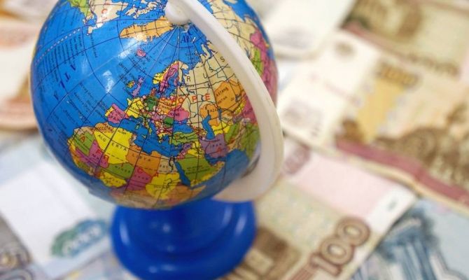 Российские туроператоры повезут туристов в Крым на государственные субсидии