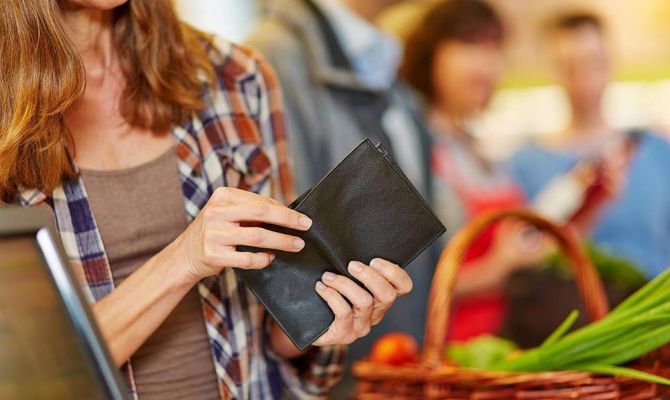 Россияне стали меньше экономить на питании