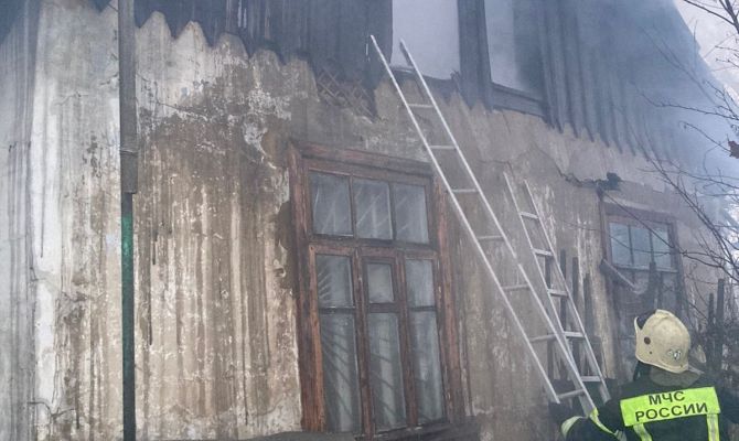 На пожаре в Щекино пострадала женщина