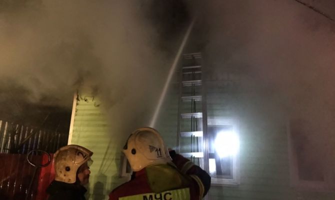 В Туле на пожаре пострадал человек