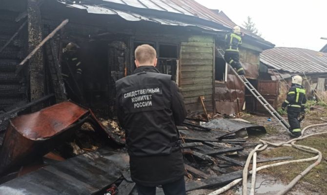 Утром на пожаре в Туле погибли двое неизвестных