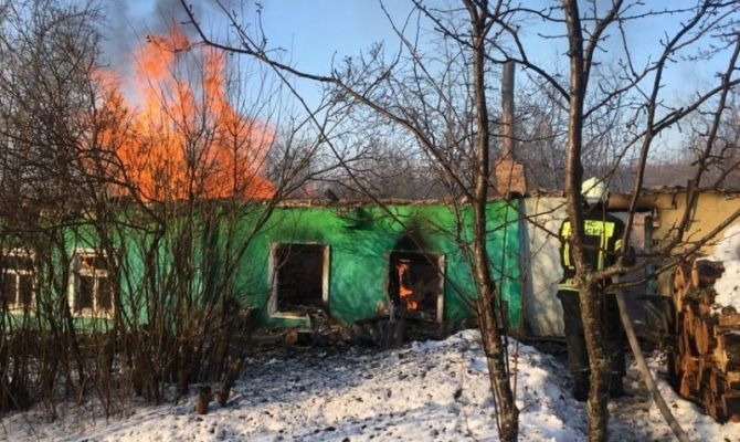 На пожаре в Ефремовском районе пострадала 63-летняя женщина